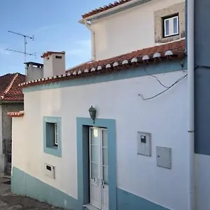 Typical Small House Near Lisbon Casa de Férias