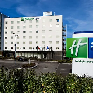 Express Lisbon-oeiras, An Ihg Oeiras