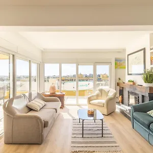Oceanfront & Big Terrace Private Oeiras